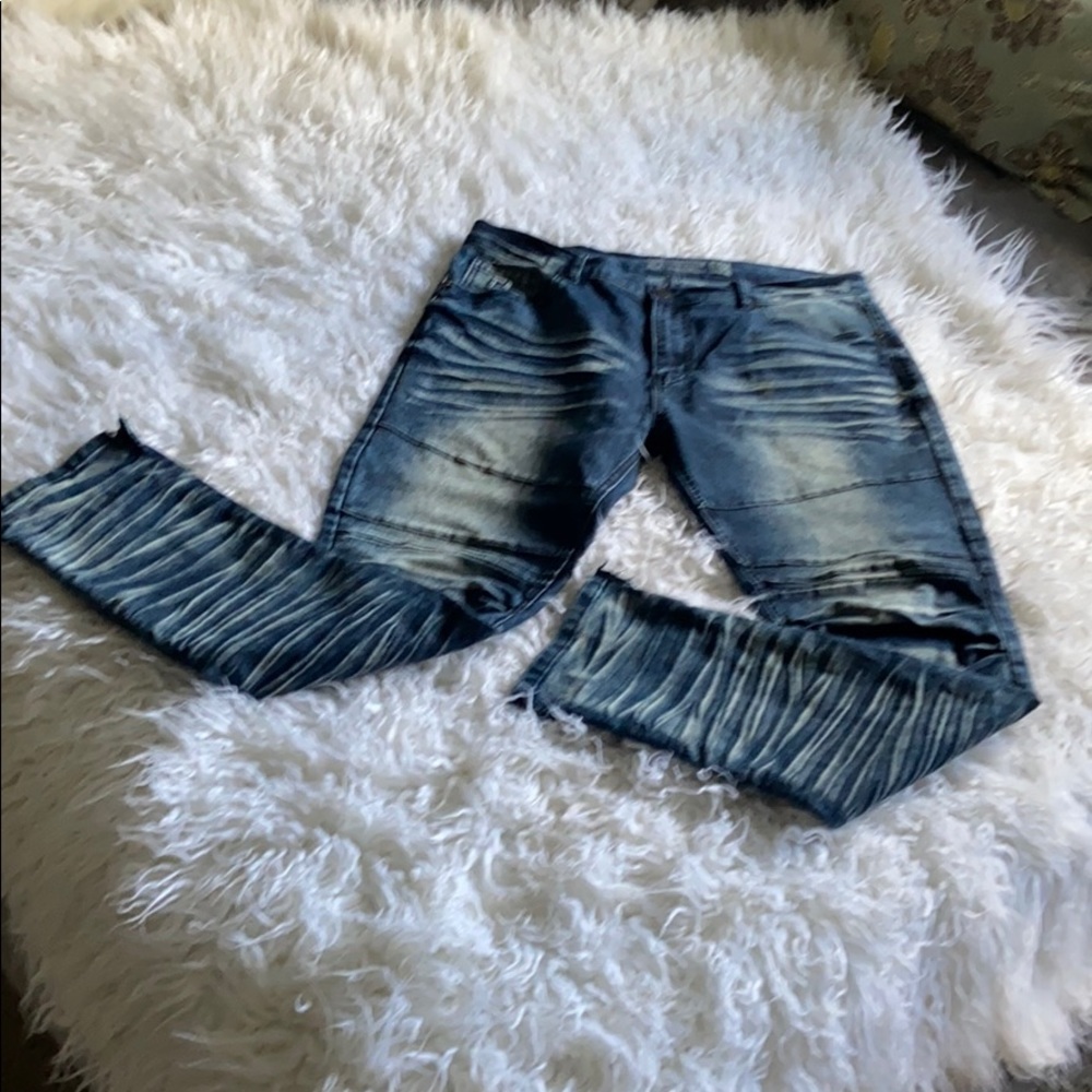 Jeans.